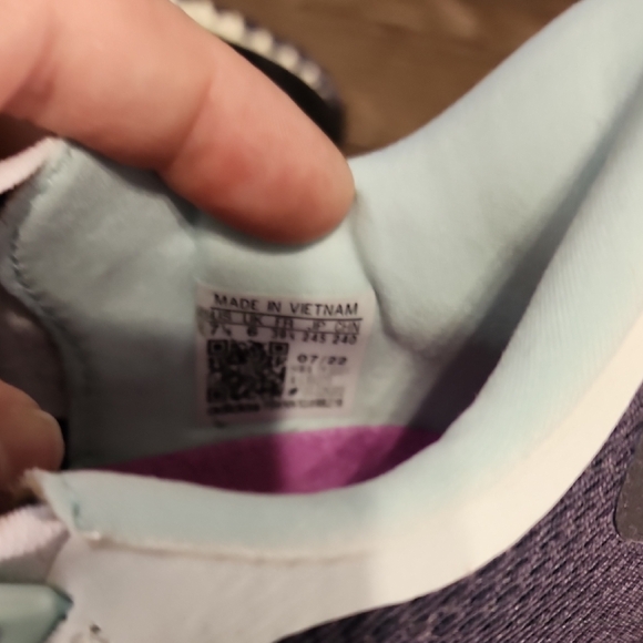 Adidas Women's 4D Athletic Shoes - Picture 5 of 6